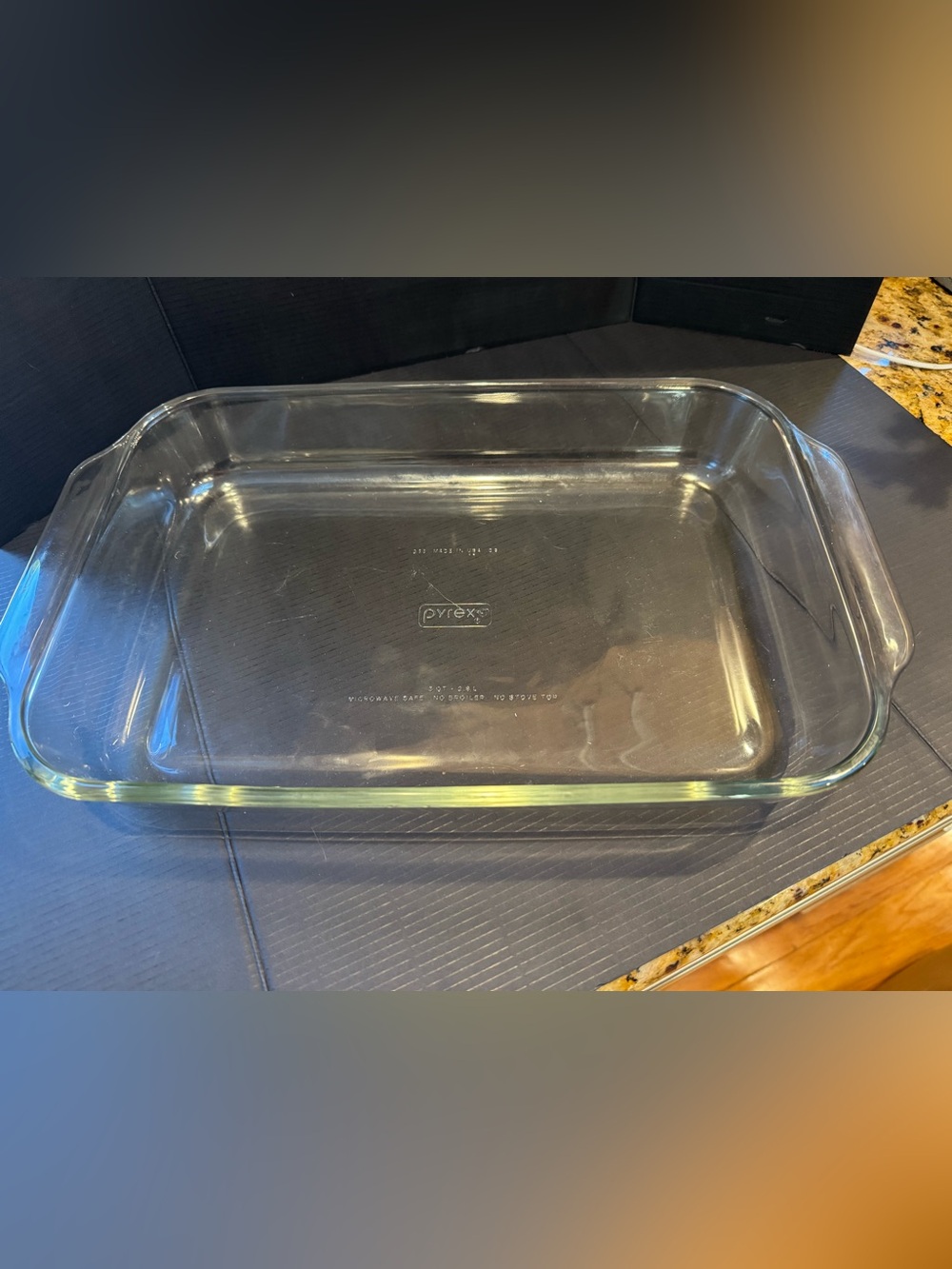 Pyrex 233 Clear 3 QT Glass Rectangular 9x13x2’ deep Baking Dish: Made in USA 🇺🇸 - Picture 3 of 8